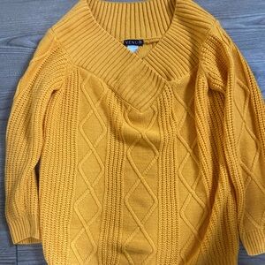 VENUS Men's V-Neck Sweater in Mustard Yellow
